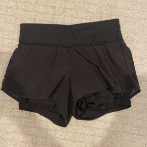 lululemon spandex shorts